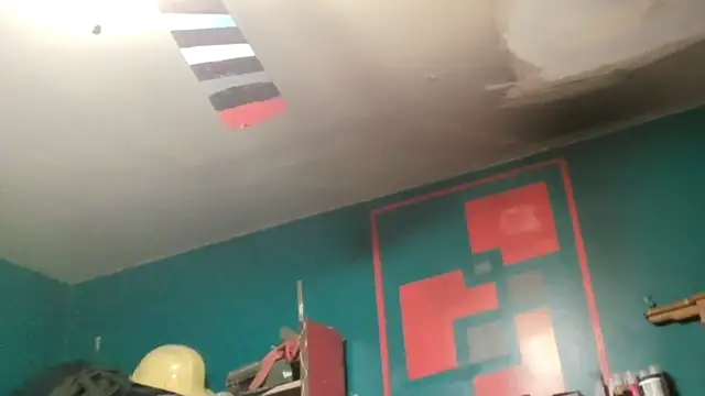 Snapshot of charactrzero chatting on April 15, 2026, 11:38 pm charactrzero online show from April 15, 2026, 11:38 pm