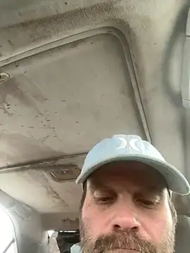 Snapshot of charactrzero chatting on December 2, 2025, 2:30 pm charactrzero online show from December 2, 2025, 2:30 pm