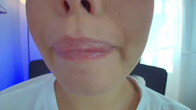 lisbet21x online show from February 26, 2025, 2:16 pm