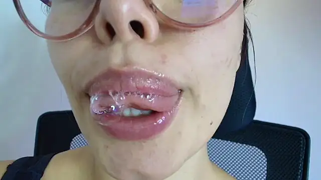 lisbet21x online show from September 9, 2025, 10:30 pm