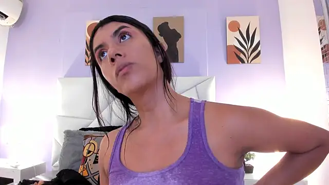 Snapshot of cinthya11 chatting on December 30, 2024, 7:21 pm cinthya11 online show from December 30, 2024, 7:21 pm