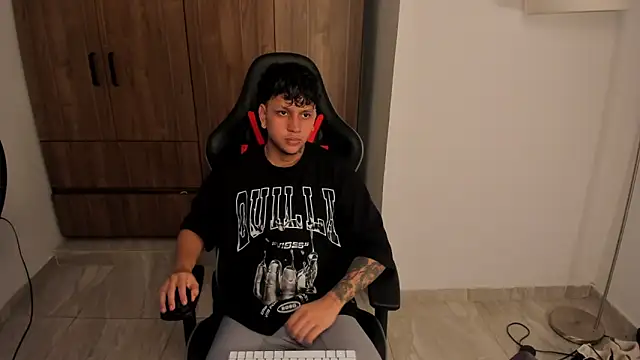 Jake simons online show from November 9, 2025, 12:58 am