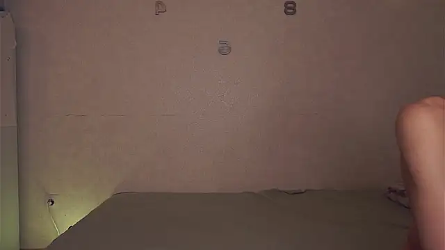 Snapshot of missbeatriss chatting on February 2, 2025, 12:24 pm missbeatriss online show from February 2, 2025, 12:24 pm