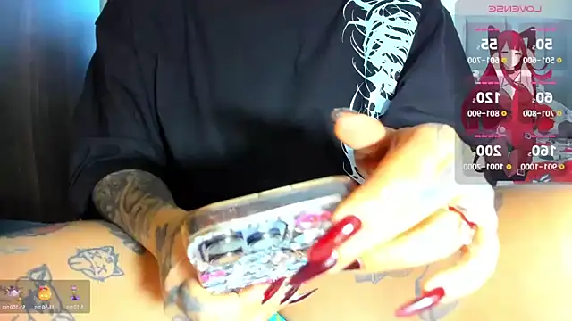 Snapshot of girl_tatto13 chatting on July 1, 2026, 11:32 am girl tatto13 online show from July 1, 2026, 11:32 am