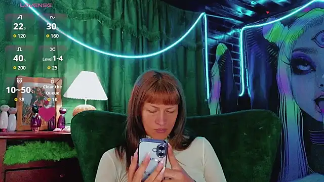 Summer XO online show from March 10, 2026, 10:58 pm