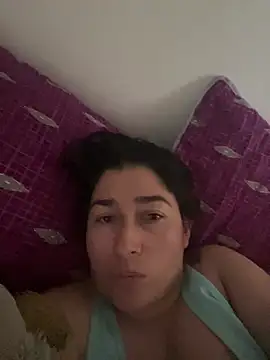Snapshot of andreaisis2 chatting on July 21, 2026, 4:41 pm andreaisis2 online show from July 21, 2026, 4:41 pm