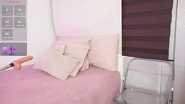 Alexxandra 12 online show from December 20, 2025, 8:39 am