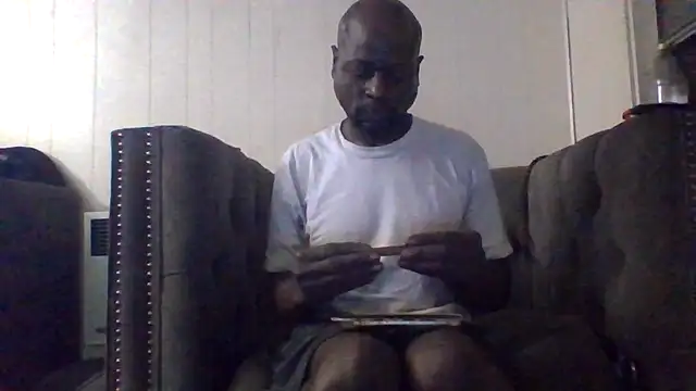 Snapshot of Daddy_hook chatting on April 15, 2026, 3:01 am Daddy hook online show from April 15, 2026, 3:01 am