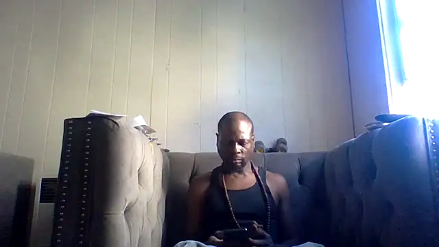 Snapshot of Daddy_hook chatting on March 24, 2026, 10:10 pm Daddy hook online show from March 24, 2026, 10:10 pm