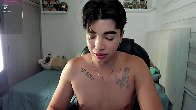 santy7v7 online show from January 13, 2026, 1:37 pm