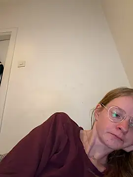 Snapshot of jannis1992 chatting on August 8, 2026, 3:57 am jannis1992 online show from August 8, 2026, 3:57 am