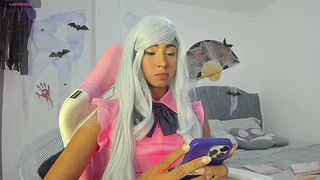 Snapshot of khaliope chatting on October 28, 2025, 3:51 am khaliope online show from October 28, 2025, 3:51 am