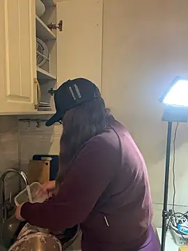 Snapshot of DienkaGreen chatting on January 10, 2026, 7:20 pm DienkaGreen online show from January 10, 2026, 7:20 pm