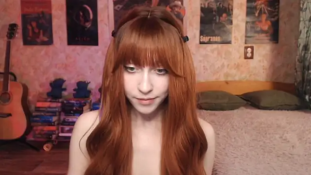 Snapshot of Friendly_Ellie chatting on September 28, 2025, 1:45 am Friendly Ellie online show from September 28, 2025, 1:45 am