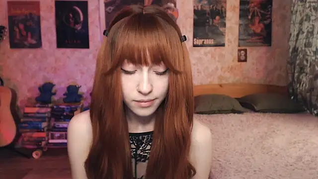 Snapshot of Friendly_Ellie chatting on September 10, 2025, 1:48 am Friendly Ellie online show from September 10, 2025, 1:48 am