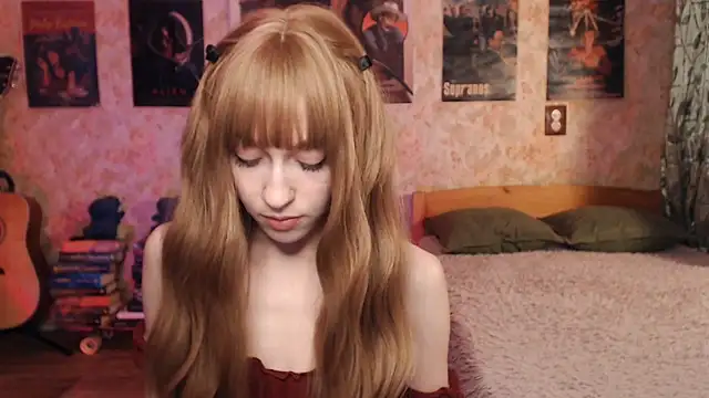 Snapshot of Friendly_Ellie chatting on November 30, 2025, 11:16 pm Friendly Ellie online show from November 30, 2025, 11:16 pm