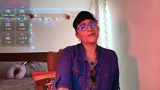 Snapshot of ISABEEL_SOFIA01 chatting on March 11, 2026, 2:55 pm ISABEEL SOFIA01 online show from March 11, 2026, 2:55 pm