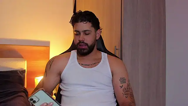 Justyn Torres online show from March 8, 2025, 7:31 pm