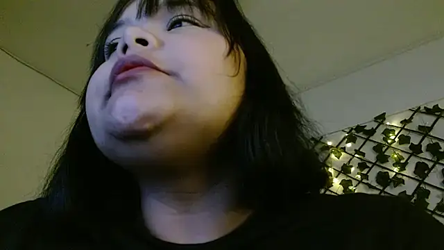 sexychubby    online show from March 21, 2025, 9:01 am