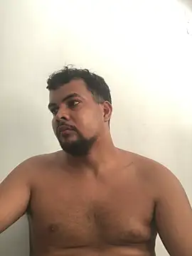 Snapshot of ElsecretodeBruno chatting on June 2, 2026, 2:50 pm ElsecretodeBruno online show from June 2, 2026, 2:50 pm