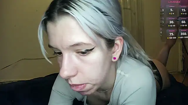 Snapshot of cruellagoth666 chatting on July 3, 2026, 1:12 am cruellagoth666 online show from July 3, 2026, 1:12 am