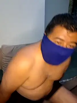 Snapshot of Calamaco07 chatting on December 15, 2025, 5:46 am Calamaco07 online show from December 15, 2025, 5:46 am