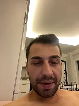 Snapshot of Emre-34 chatting on November 21, 2025, 8:41 pm Emre-34 online show from November 21, 2025, 8:41 pm