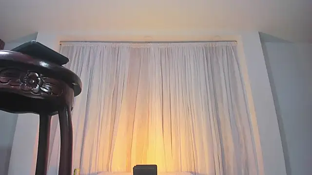 jaddyk  online show from November 28, 2025, 8:53 pm