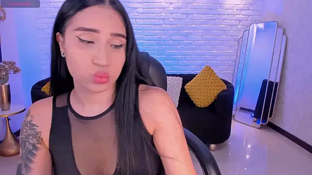 Snapshot of NickyLawson chatting on November 1, 2025, 5:14 am NickyLawson online show from November 1, 2025, 5:14 am