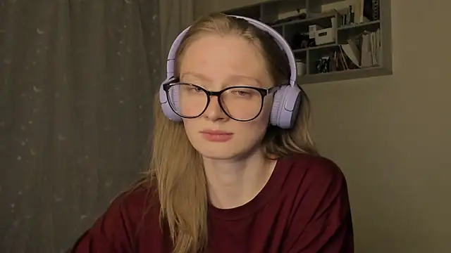 Snapshot of mollytuck chatting on September 18, 2025, 3:04 pm mollytuck online show from September 18, 2025, 3:04 pm