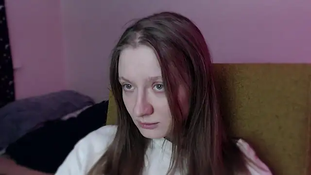 Snapshot of mollytuck chatting on February 28, 2025, 2:42 pm mollytuck online show from February 28, 2025, 2:42 pm