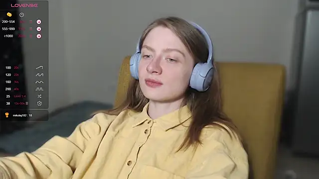 Snapshot of mollytuck chatting on December 8, 2024, 1:58 pm mollytuck online show from December 8, 2024, 1:58 pm