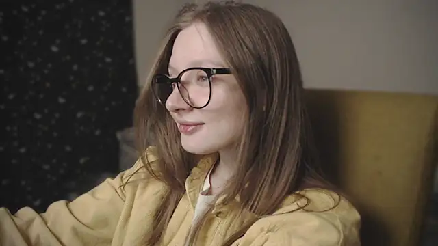 Snapshot of mollytuck chatting on February 2, 2025, 2:02 pm mollytuck online show from February 2, 2025, 2:02 pm