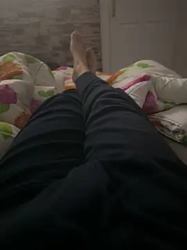 MAHKE12 online show from October 24, 2025, 10:20 pm