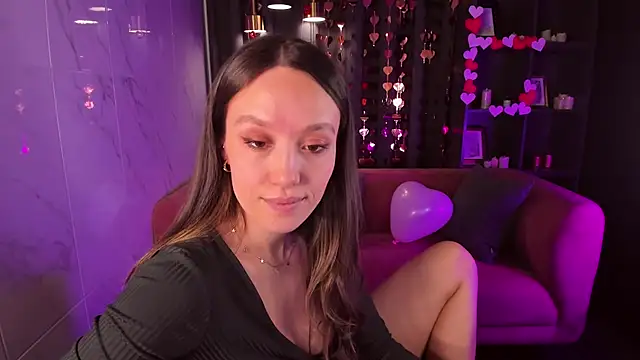 Snapshot of AgnesGoddess chatting on February 13, 2025, 3:18 am AgnesGoddess online show from February 13, 2025, 3:18 am