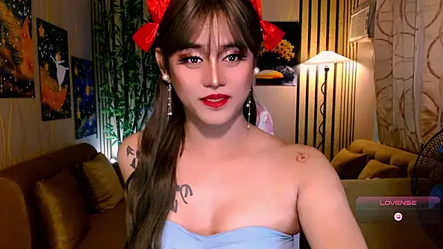 Snapshot of UrSweetKatCakes chatting on February 9, 2025, 1:11 am UrSweetKatCakes online show from February 9, 2025, 1:11 am