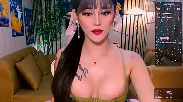 Snapshot of UrSweetKatCakes chatting on September 18, 2025, 1:52 am UrSweetKatCakes online show from September 18, 2025, 1:52 am