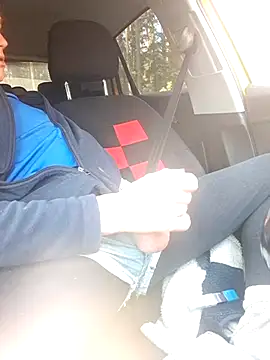 utoopia777 online show from March 14, 2026, 10:43 am