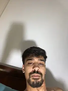 Snapshot of Hermanooooooo chatting on July 24, 2026, 2:29 am Hermanooooooo online show from July 24, 2026, 2:29 am