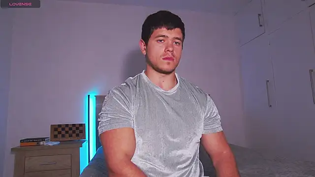 Arilas  online show from March 8, 2026, 8:28 am