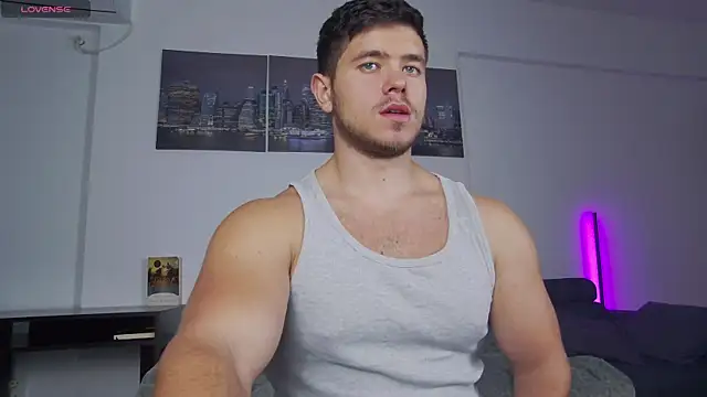 Snapshot of Arilas_ chatting on November 8, 2025, 7:23 am Arilas online show from November 8, 2025, 7:23 am