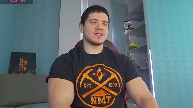 Snapshot of Arilas_ chatting on March 22, 2025, 7:36 am Arilas  online show from March 22, 2025, 7:36 am