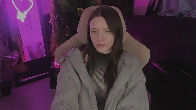 JennyDens online show from February 12, 2026, 3:56 pm