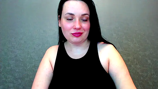 WorshipLilit online show from February 26, 2025, 6:04 pm