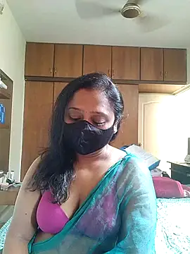 Snapshot of sexynayan23 chatting on March 3, 2026, 5:03 am sexynayan23 online show from March 3, 2026, 5:03 am