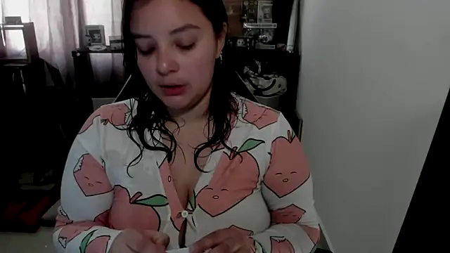 Snapshot of aika-dreams chatting on May 20, 2026, 1:19 pm aika-dreams online show from May 20, 2026, 1:19 pm