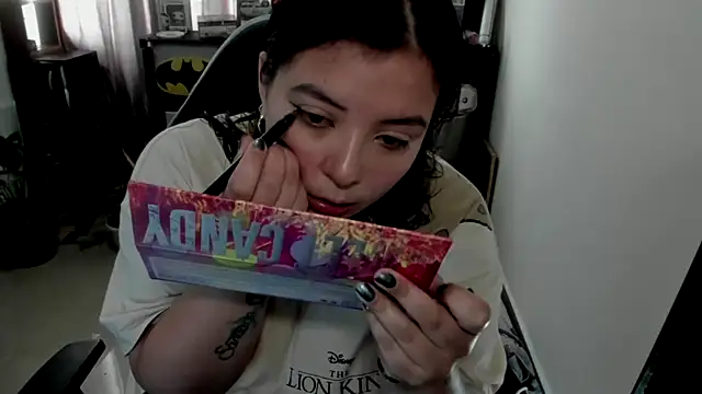 Snapshot of aika-dreams chatting on May 4, 2026, 1:47 pm aika-dreams online show from May 4, 2026, 1:47 pm
