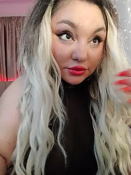 Larissa K online show from December 4, 2025, 5:39 am