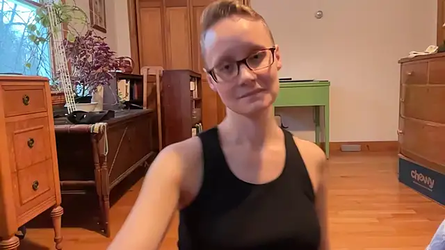 LeahWilde online show from February 20, 2025, 10:15 pm