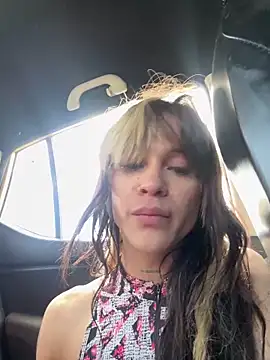 Snapshot of stormytt_ chatting on September 13, 2025, 8:20 pm stormytt online show from September 13, 2025, 8:20 pm